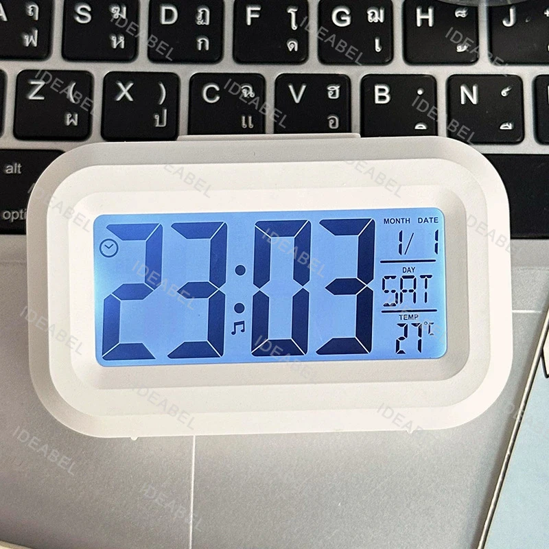 Modern Electronics Gadgets - Jam Alarm Digital LED dengan Lampu
