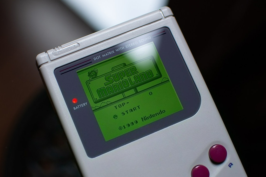 Konsol Game Boy DMG-01 Klasik  - Handheld Game Console ulasan dan harga