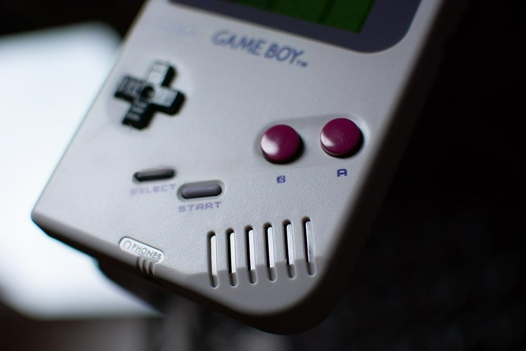 Konsol Game Boy DMG-01 Klasik  - Handheld Game Console ulasan dan harga